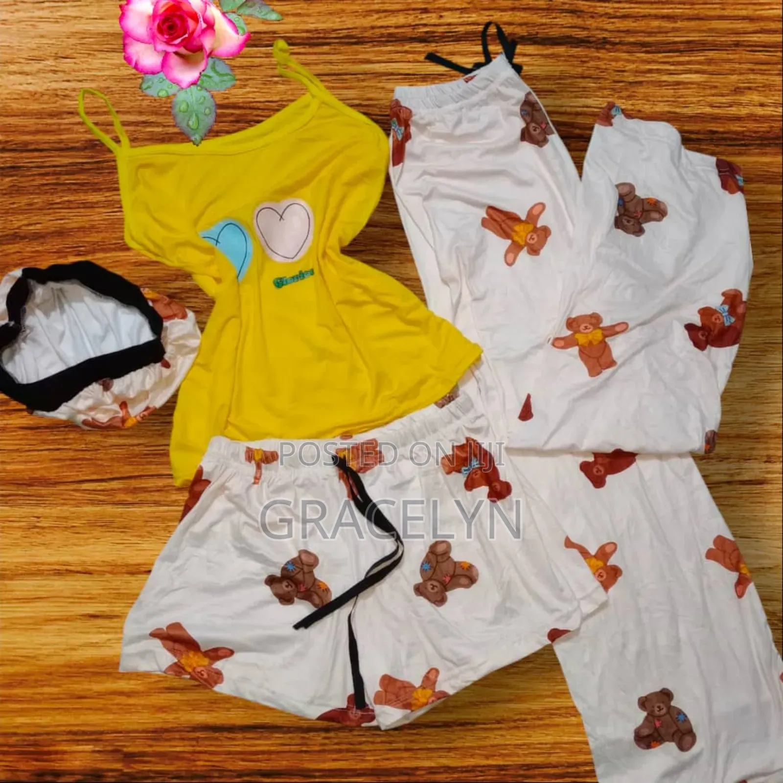 Ladies Sleep Wear