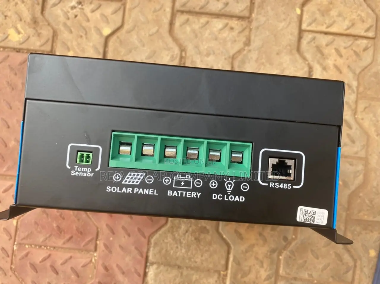 100amps MPPT Charge Controller