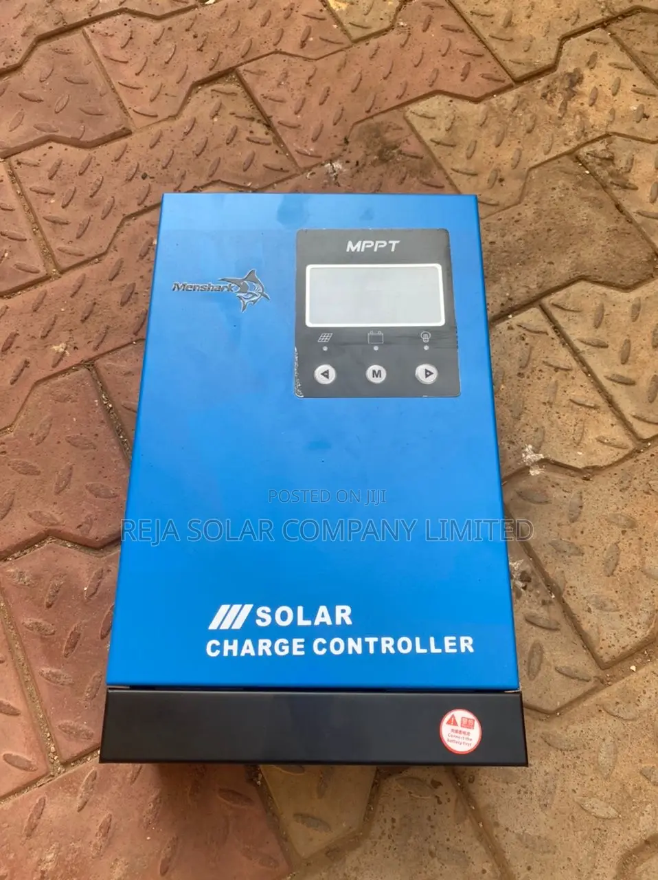 100amps MPPT Charge Controller