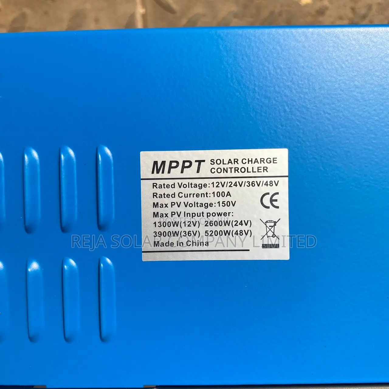 100amps MPPT Charge Controller