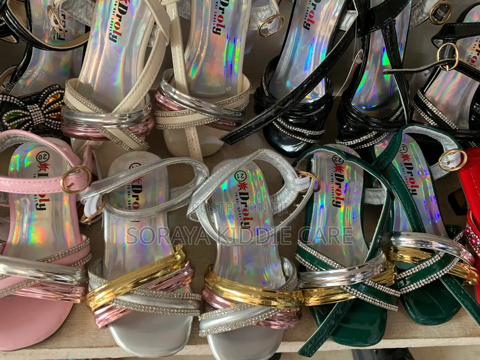 Girl’S Sandals