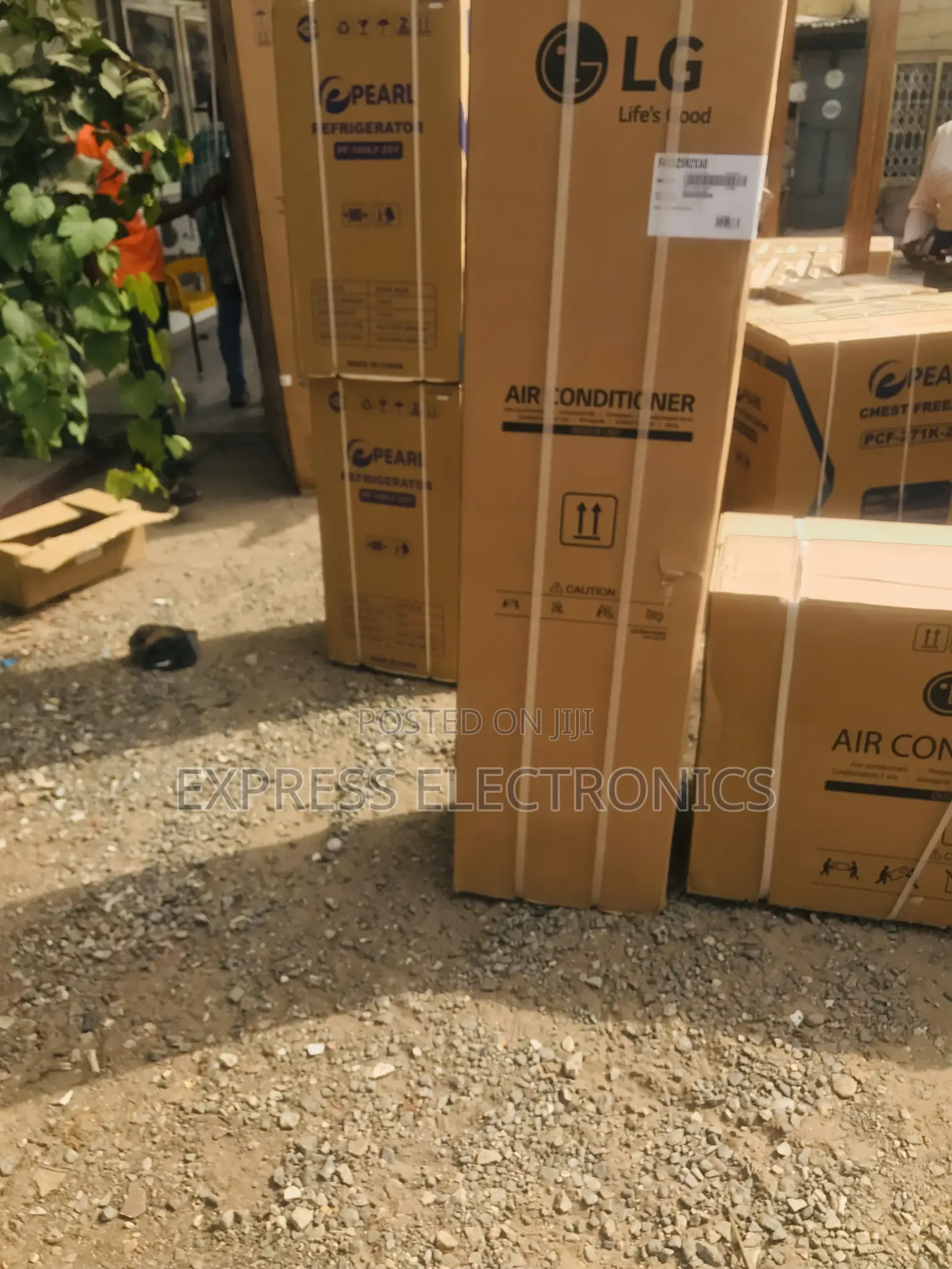 Brand New Lg Floor Standing Air Conditioner 2.5hp