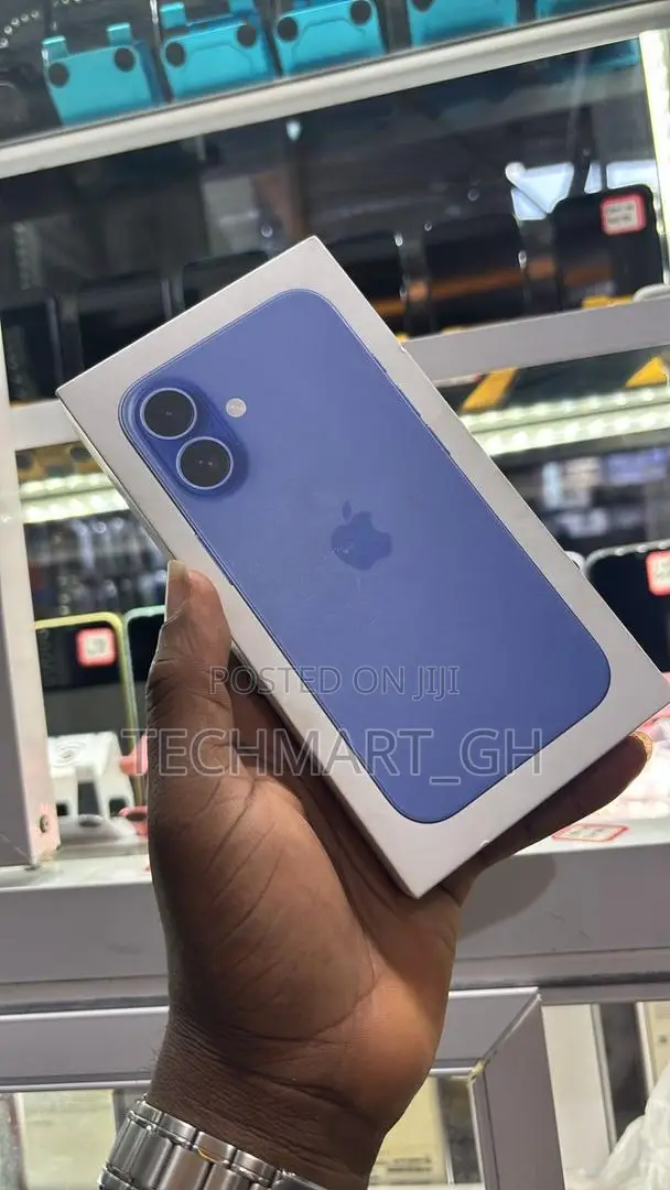 New Apple iPhone 16 128 GB Blue