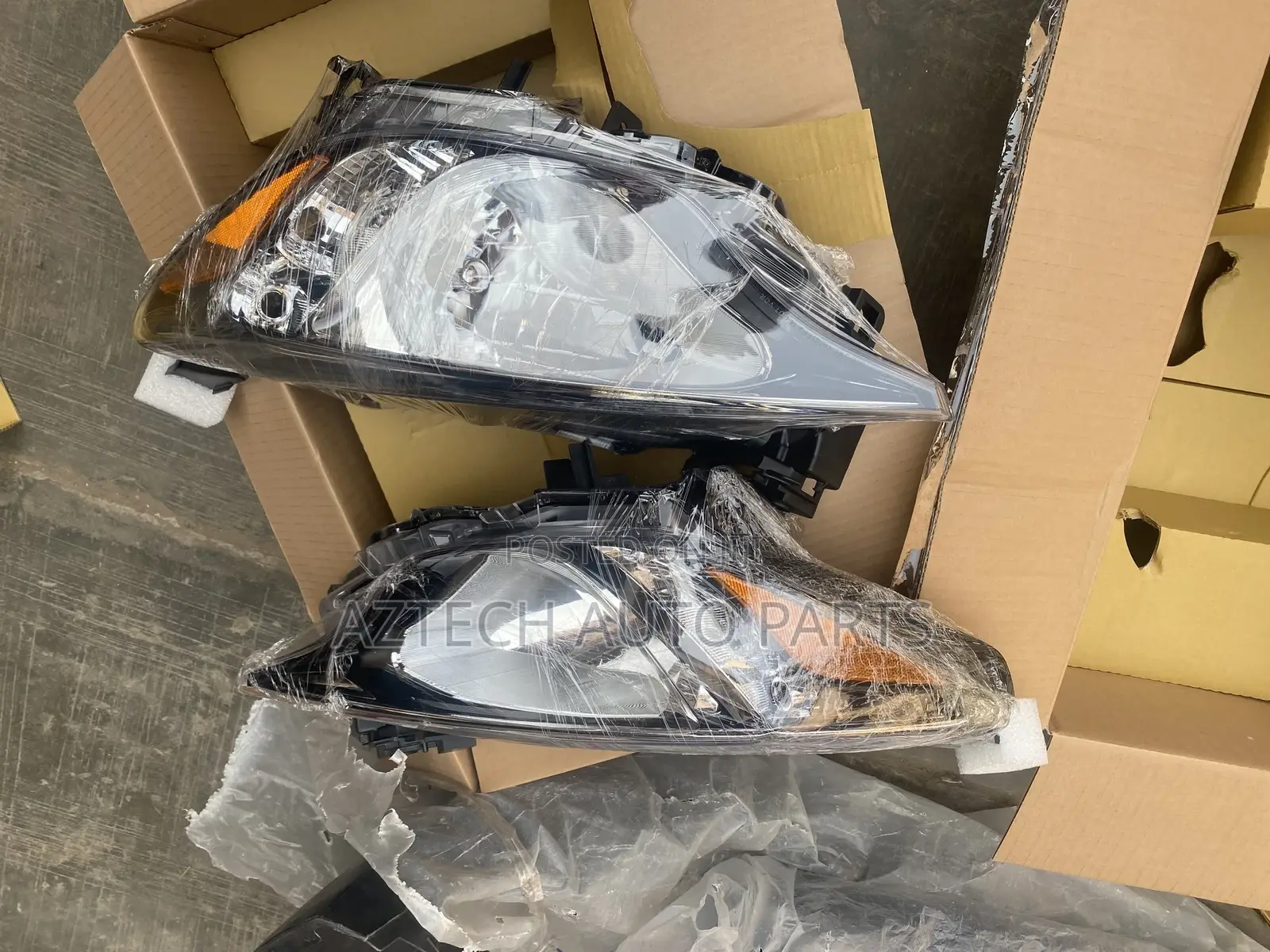Toyota Ia / Yaris 2016 Headlight