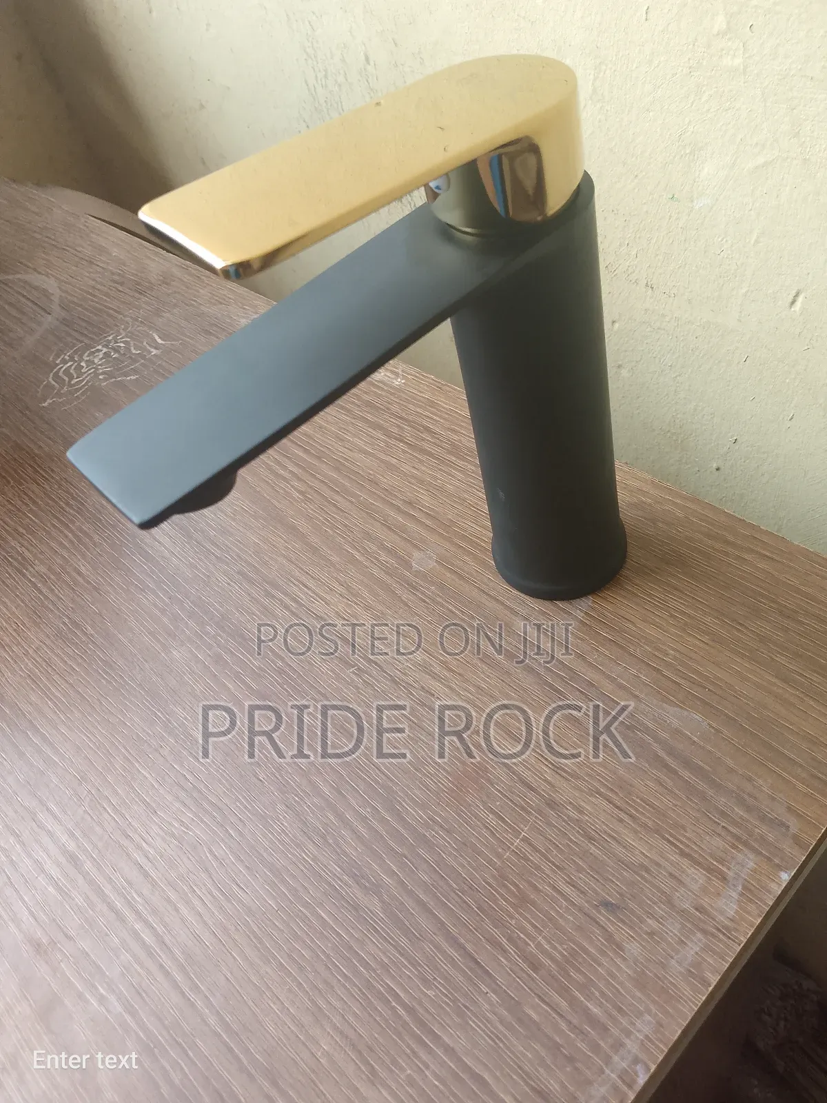 Black and Gold Mixture Tap,Hot and Cold Basin Tap,Faucet