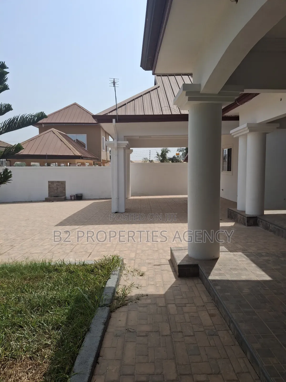 Furnished 4bdrm House in B2 Properties Agency, Kumasi Metropolitan