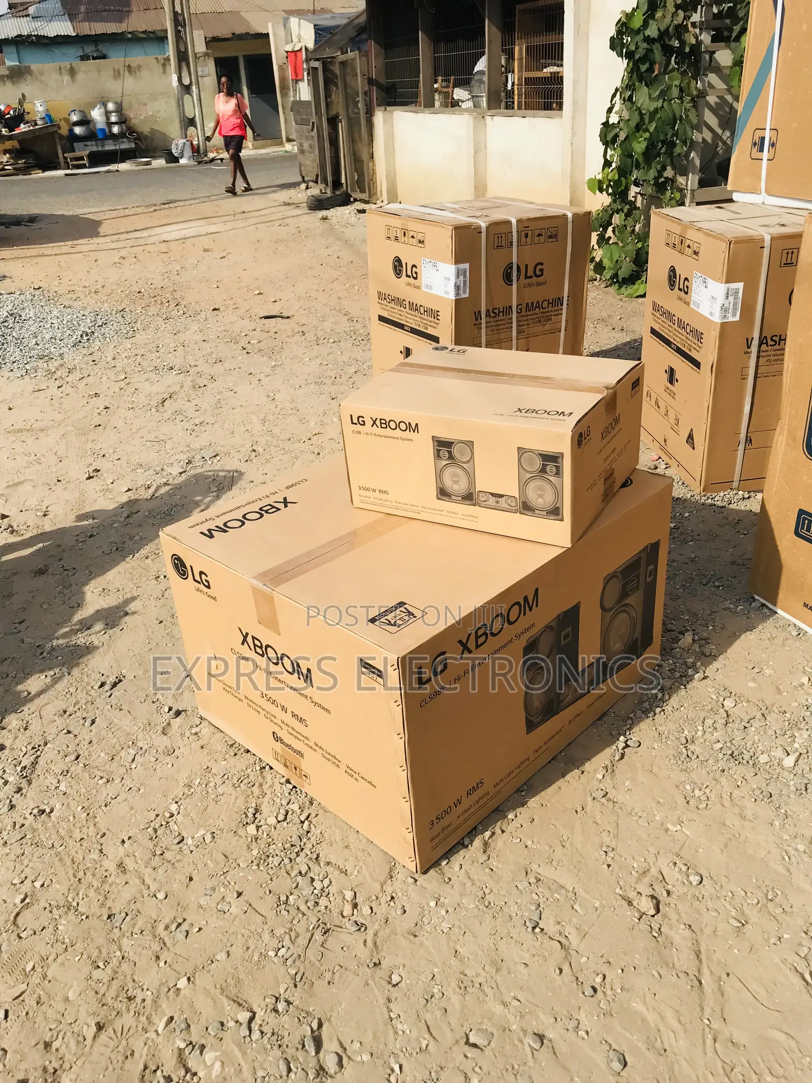 Ultra Modern Speaker Xboom CL98