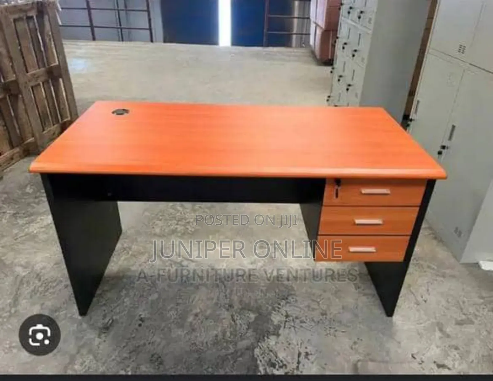 Office Desk/ Table ( Simple Desk)
