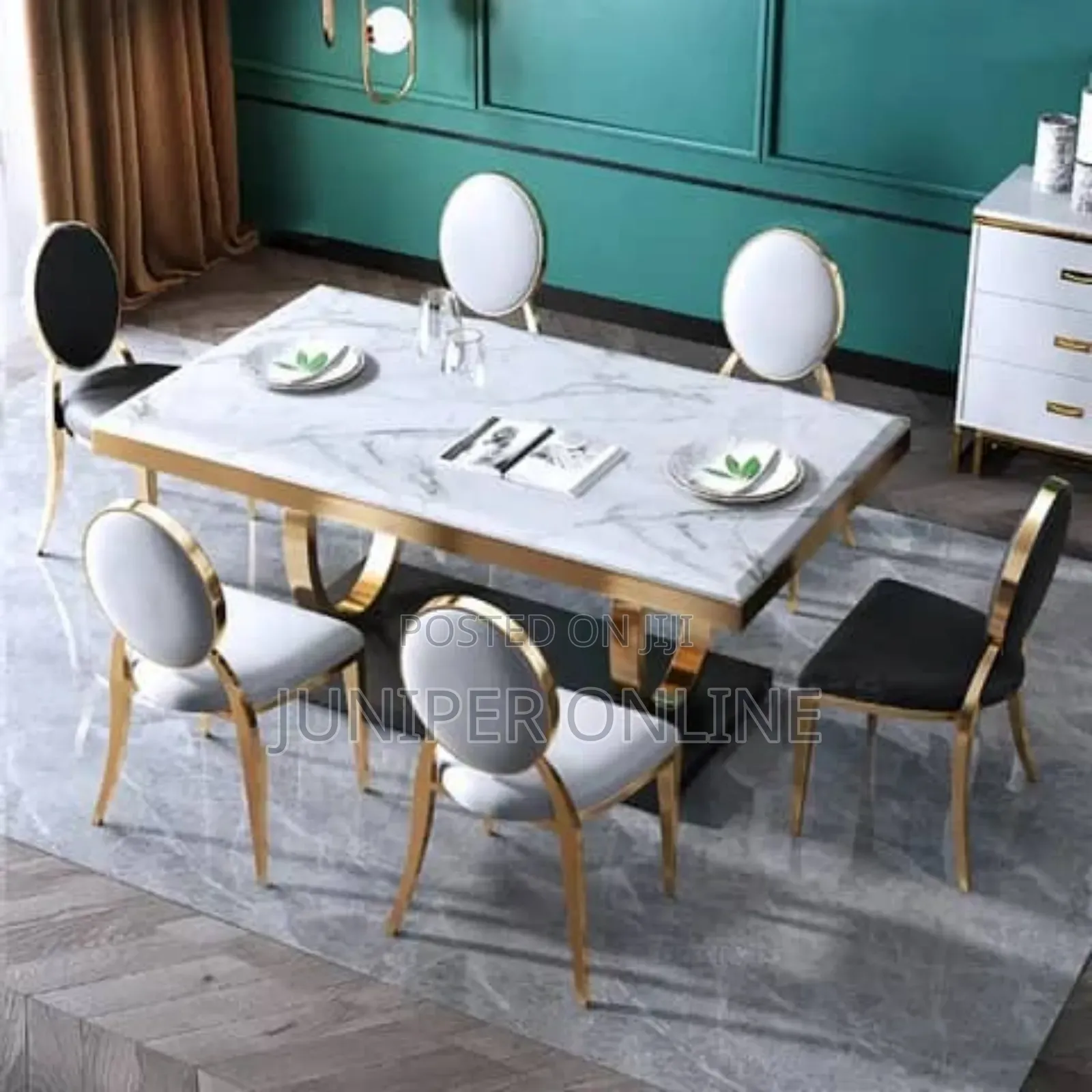 Beautiful Dinning Set ( Eatery Set)