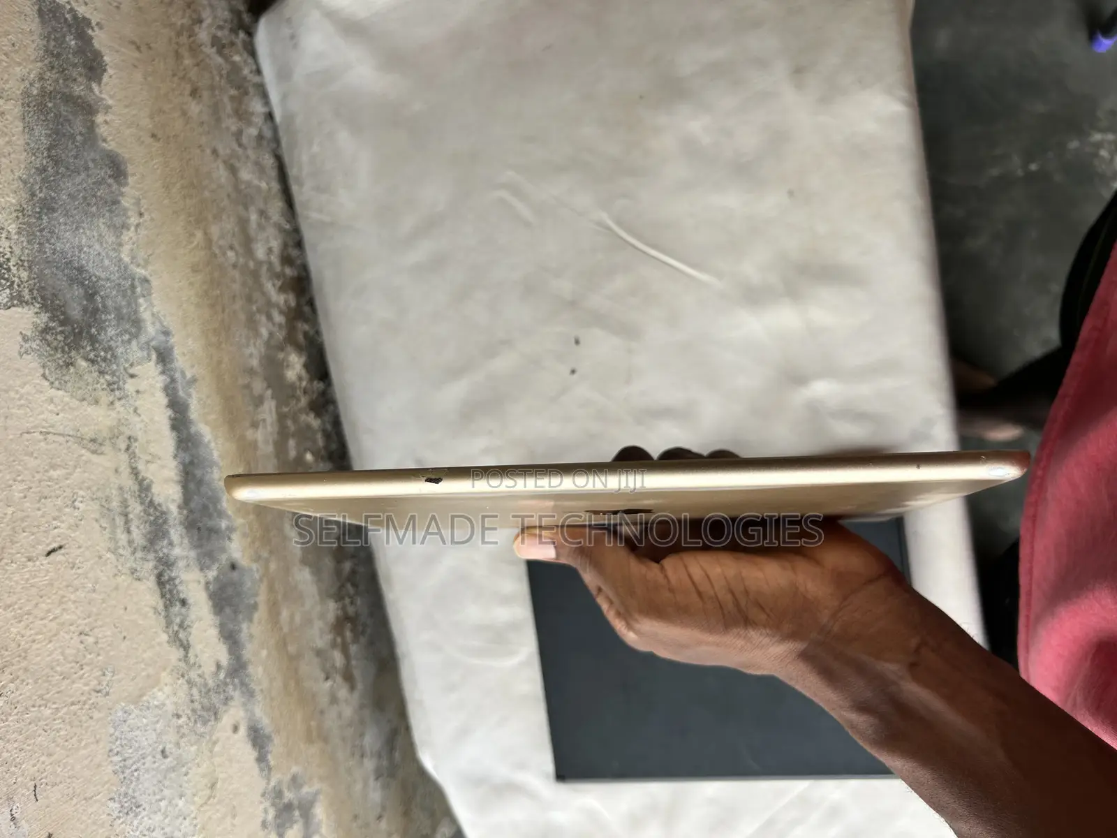 Apple iPad 9.7 32 GB