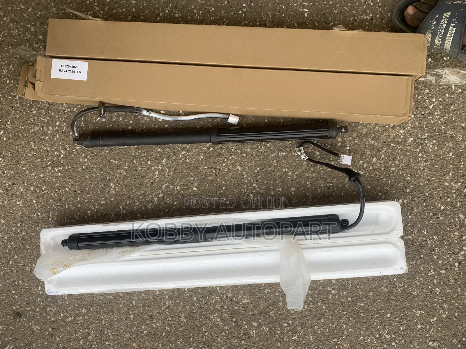 Toyota Highlander Electronic Boot Shock