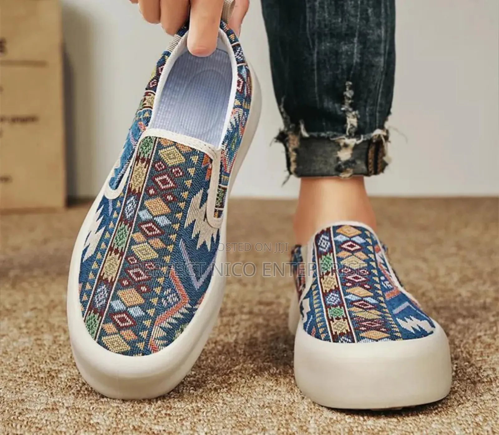 Unisex Breathable Canvas