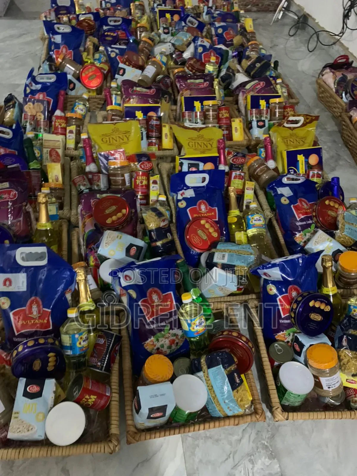 Bulk Hampers for All Occasions