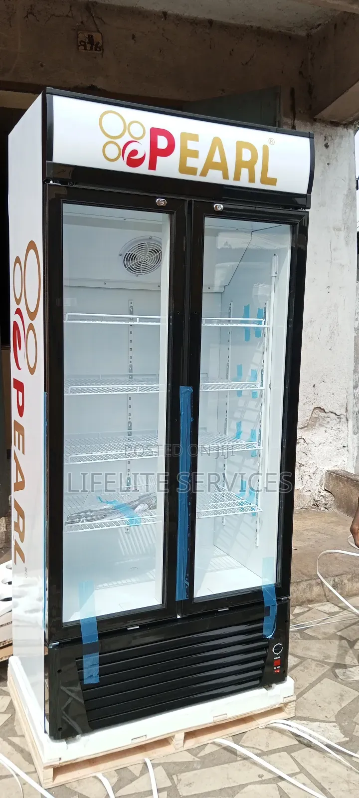 528 Litres Fridge Pearl Display (4 Bars/Restaurants)