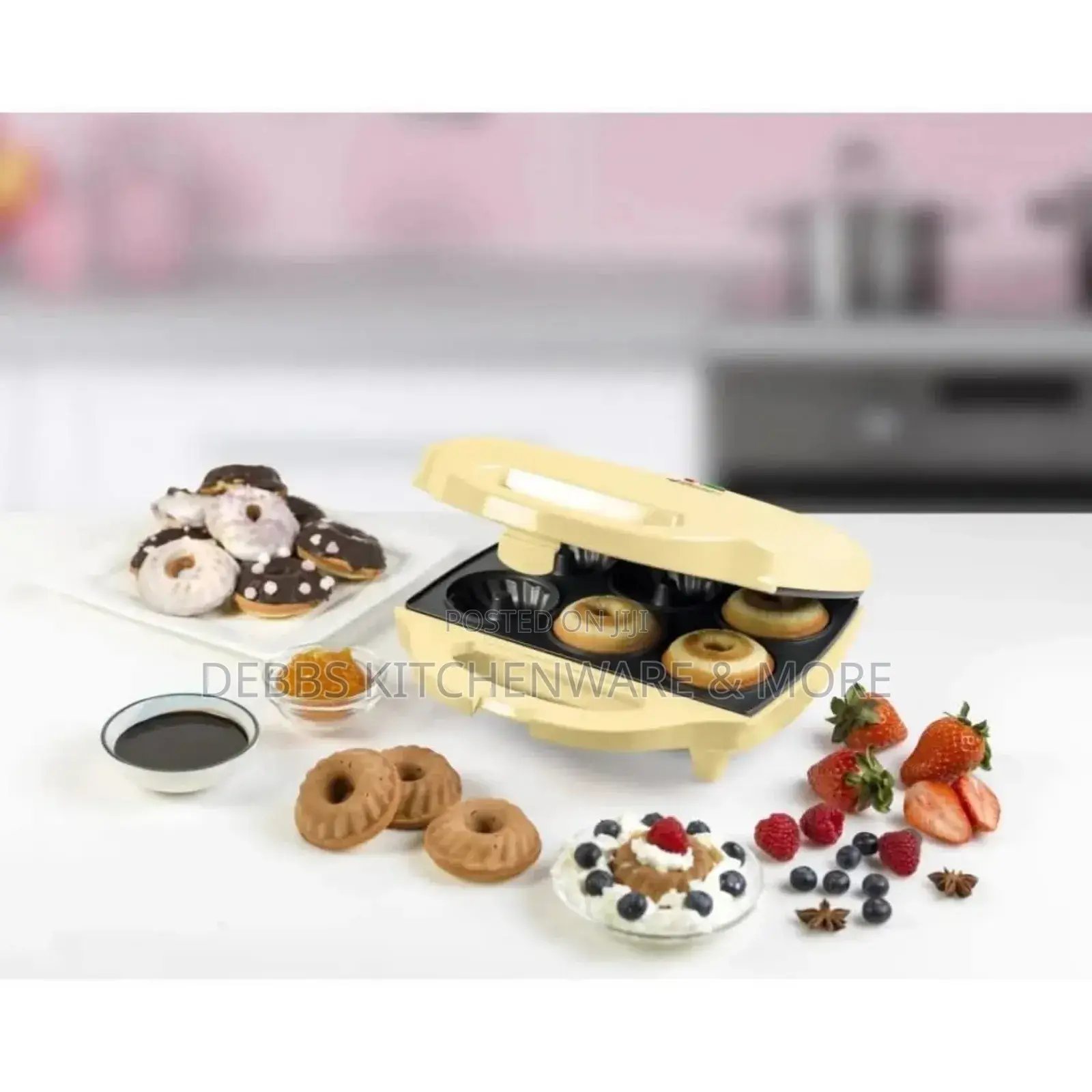 6 Slots Bestron Doughnut and Cup Cake Maker