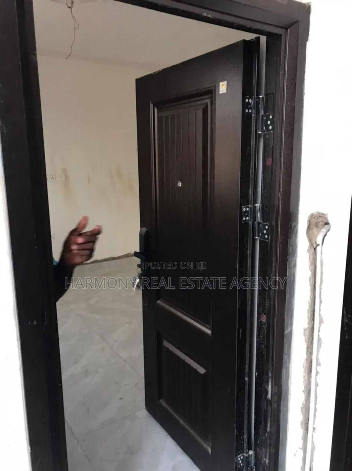 5bdrm House in Accra New Town for rent