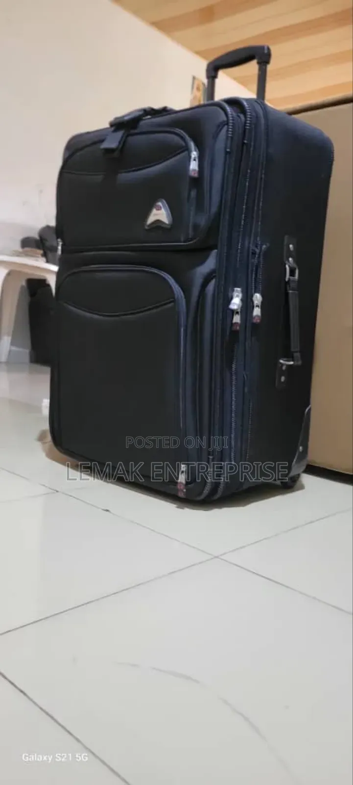 Traveler Choice Large Size Traveling Suitcase