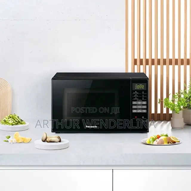 Panasonic 800W Standard 20L Microwave NN-E28JBMBPQ - Black