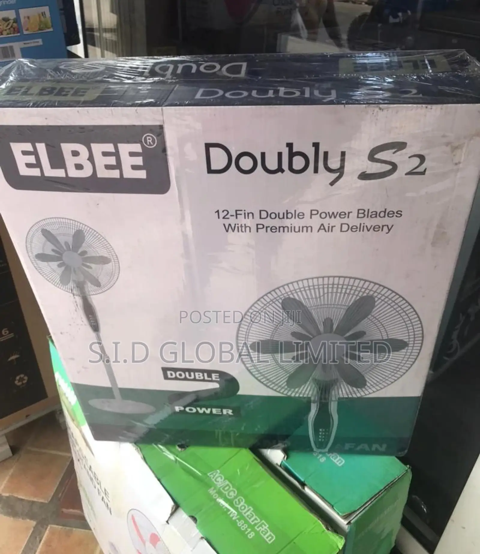 Experience the Wind of 16′′ 12-Blade Stand Fan -Doubly S2