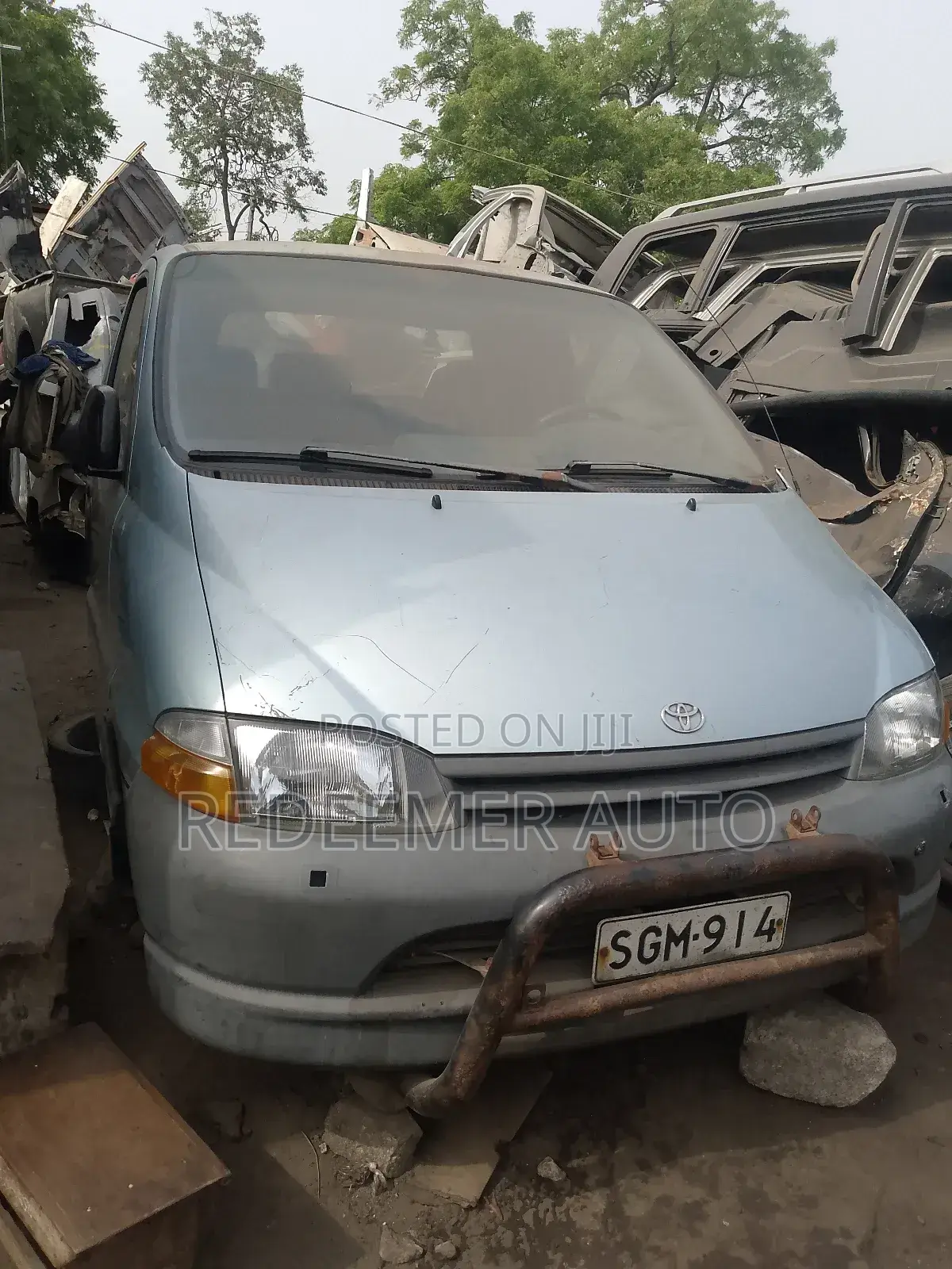 Toyota Hiace Front Cut/D4d Front Cut