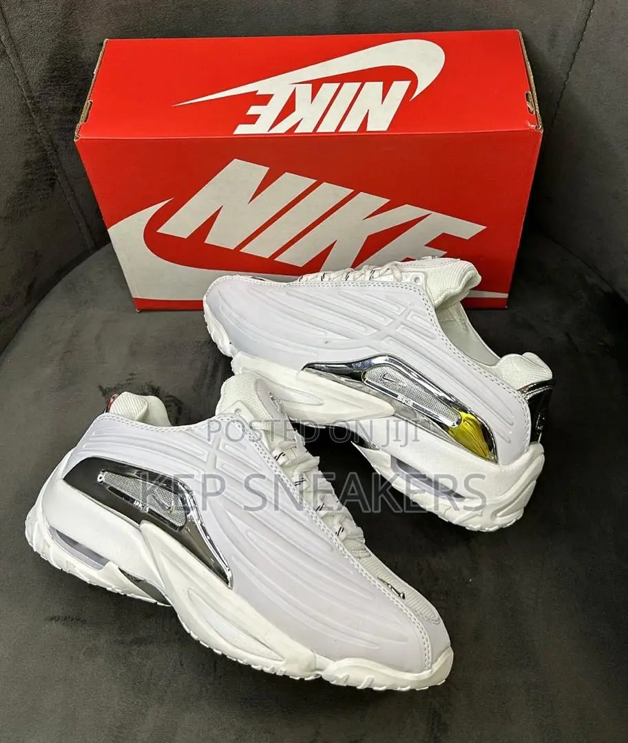 Nike X Nocta Glide “Hot Step 2”