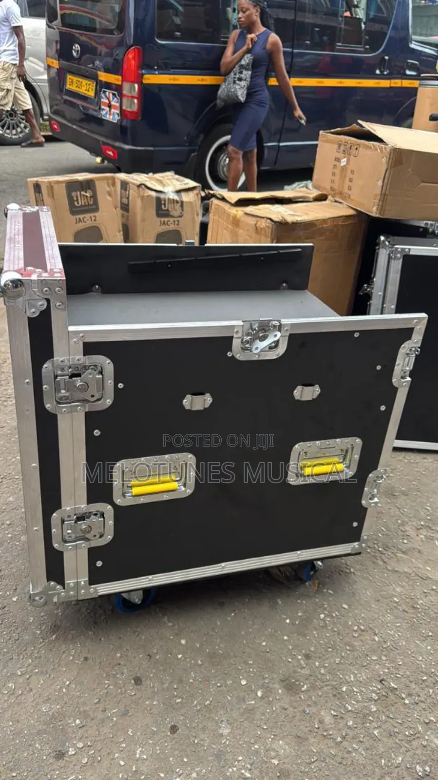 16u Black Amplifier Rack [Flight Case]