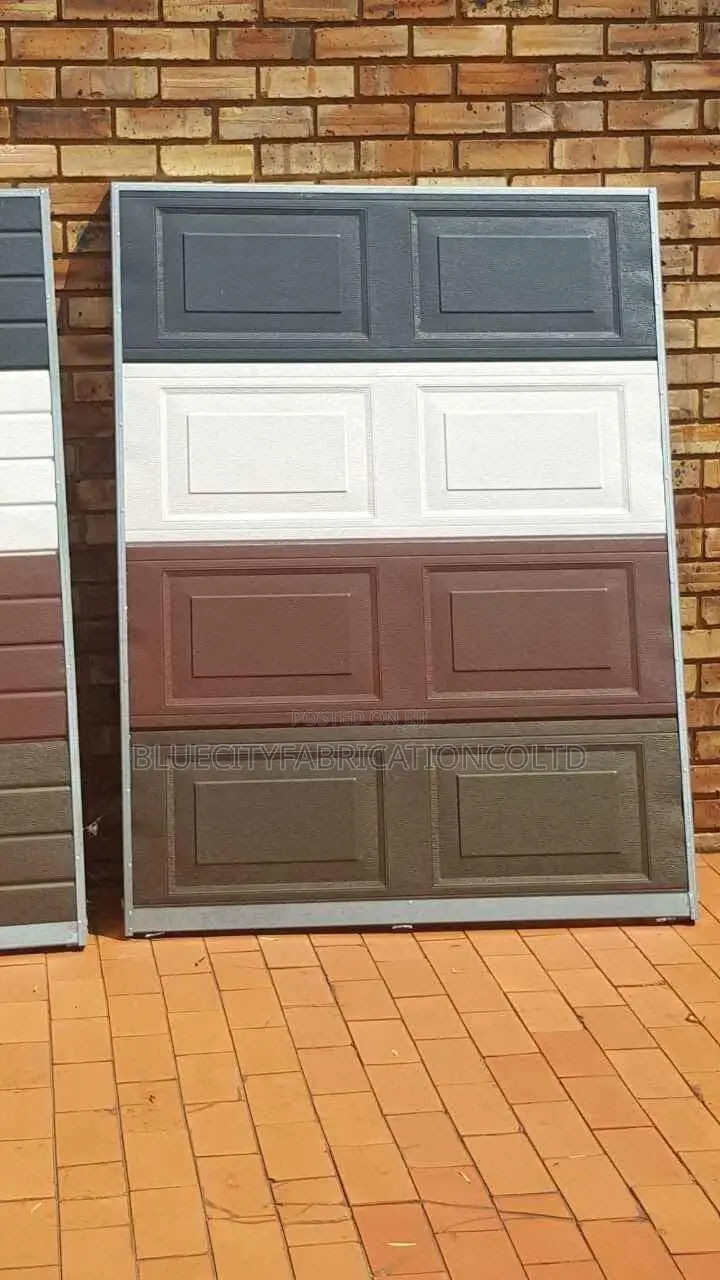 Automated Garage Doors in Different Colors and Sizes
