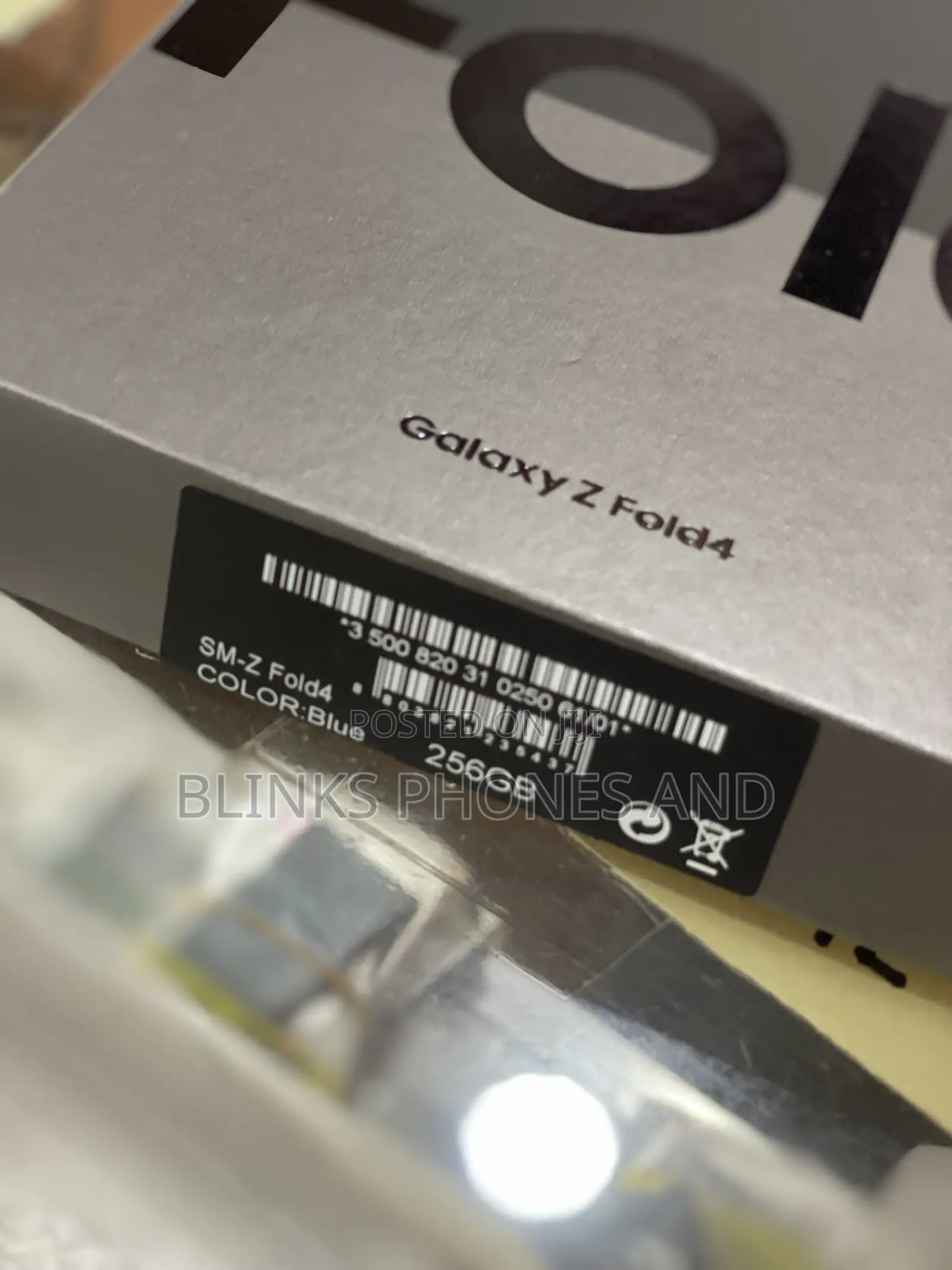 New Samsung Galaxy Z Fold4 256 GB Black