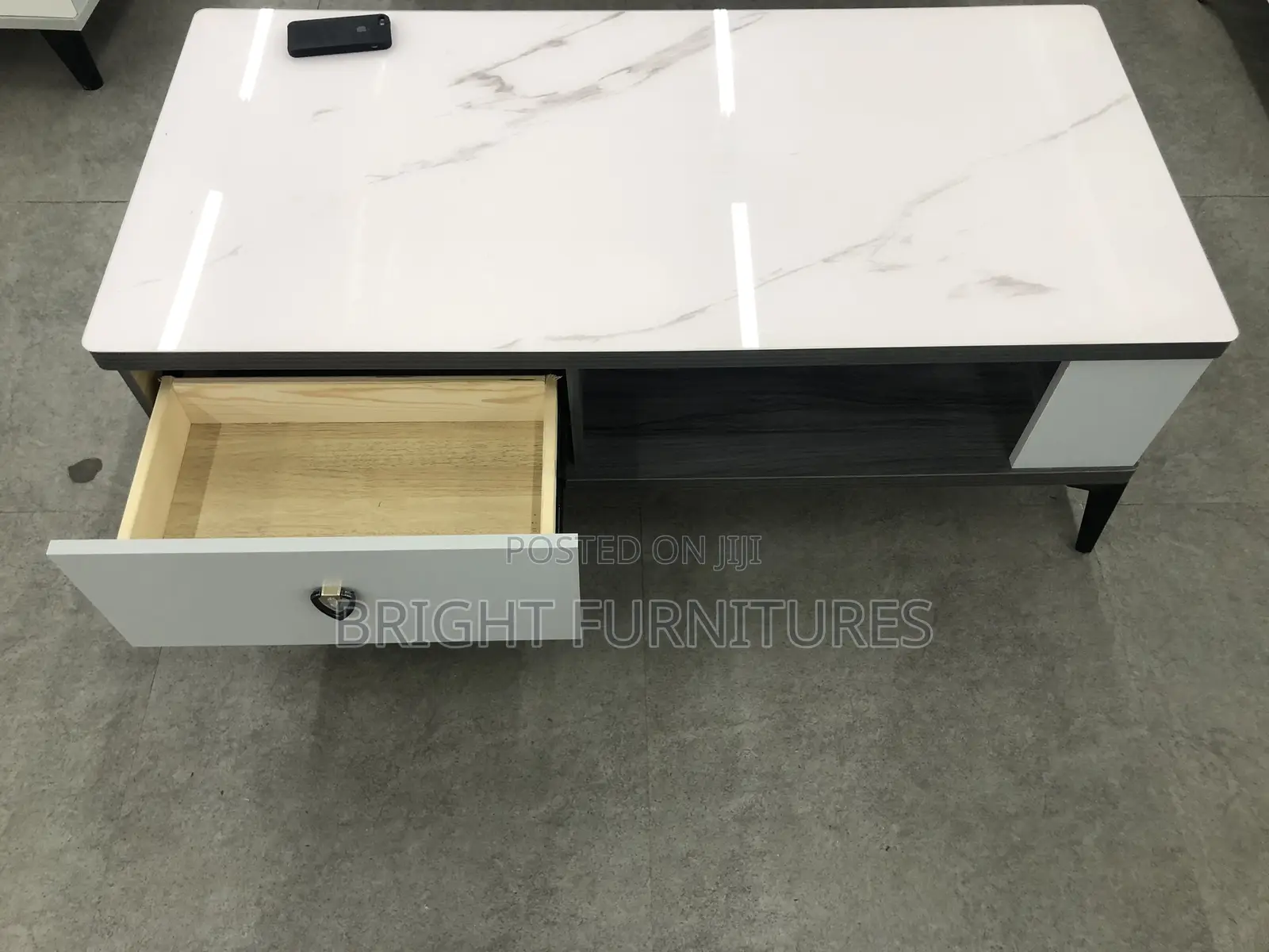 Foreign Center Table