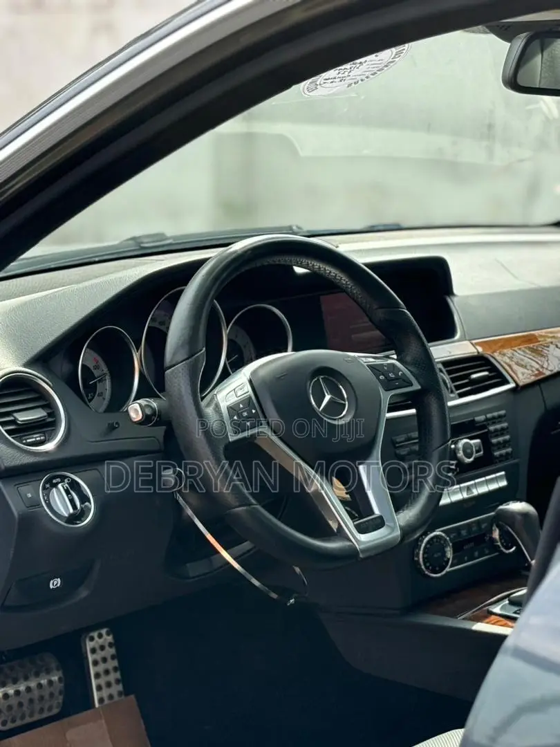 Mercedes-Benz C250 2014 Gray
