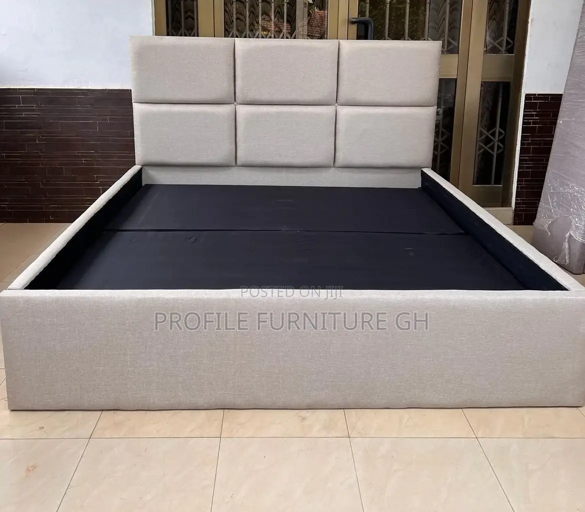 Pattern Bedframe ( Queen Size 72x75 )