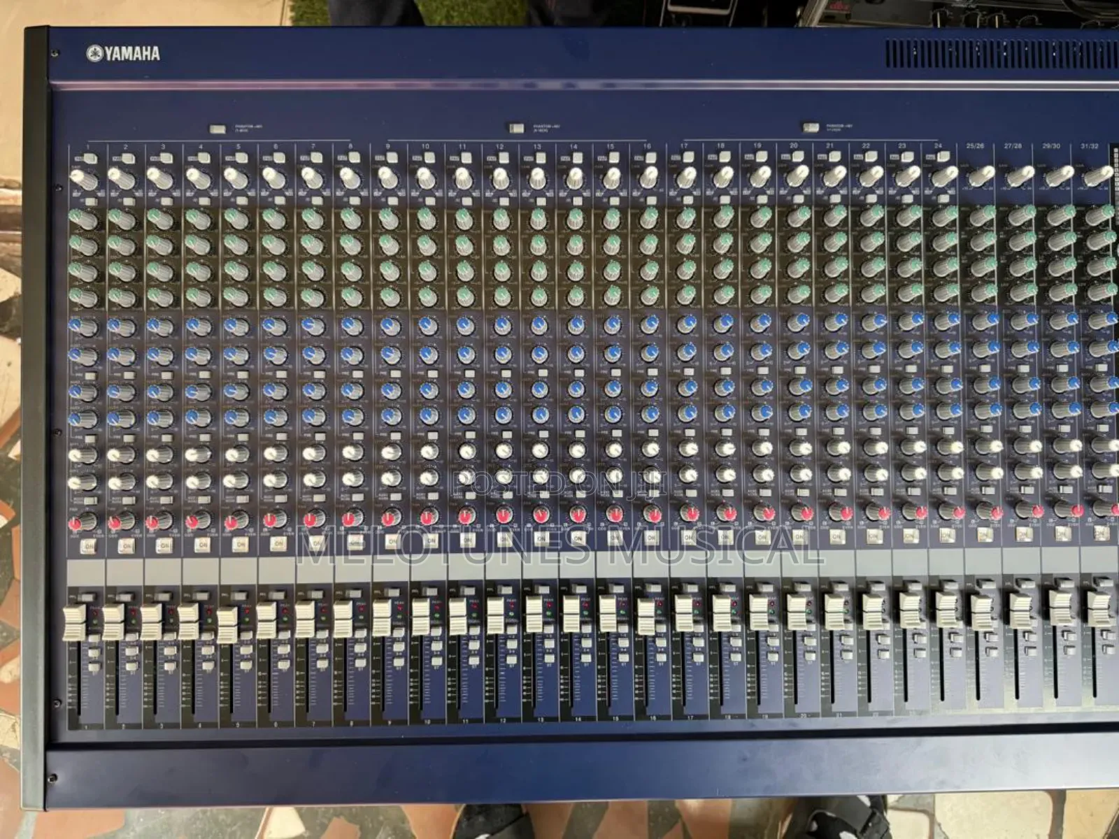 Yamaha Mg32/14fx 32 Channel Mixing Console