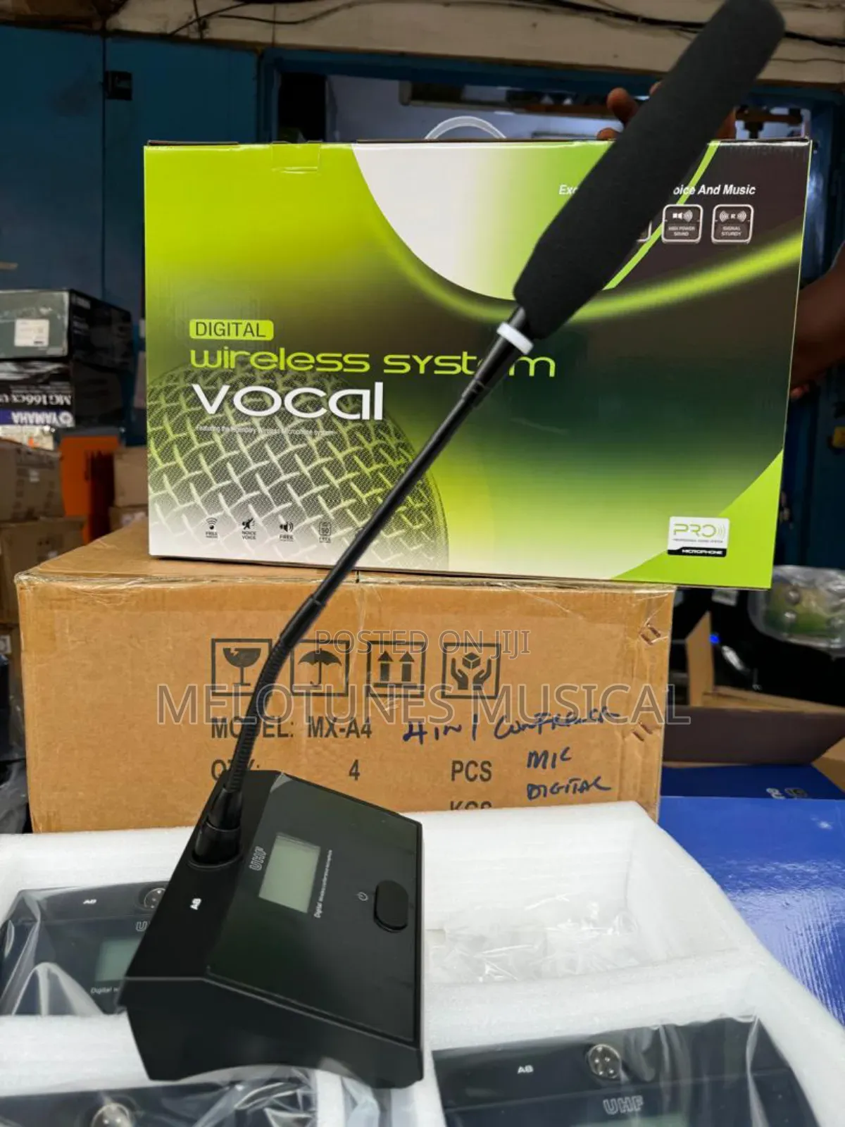 Shure A8 8in1 Wireless Conference Microphone