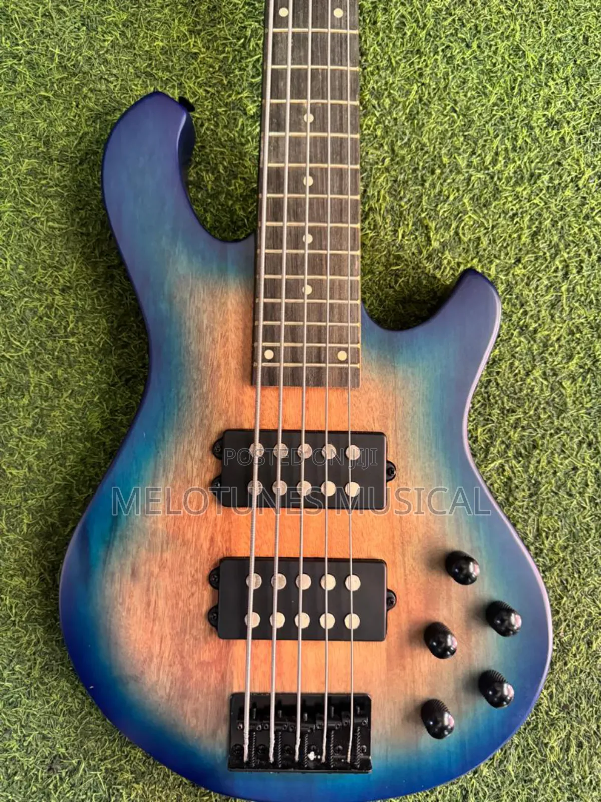 Ibanez Active Bass Guitar [Blue]