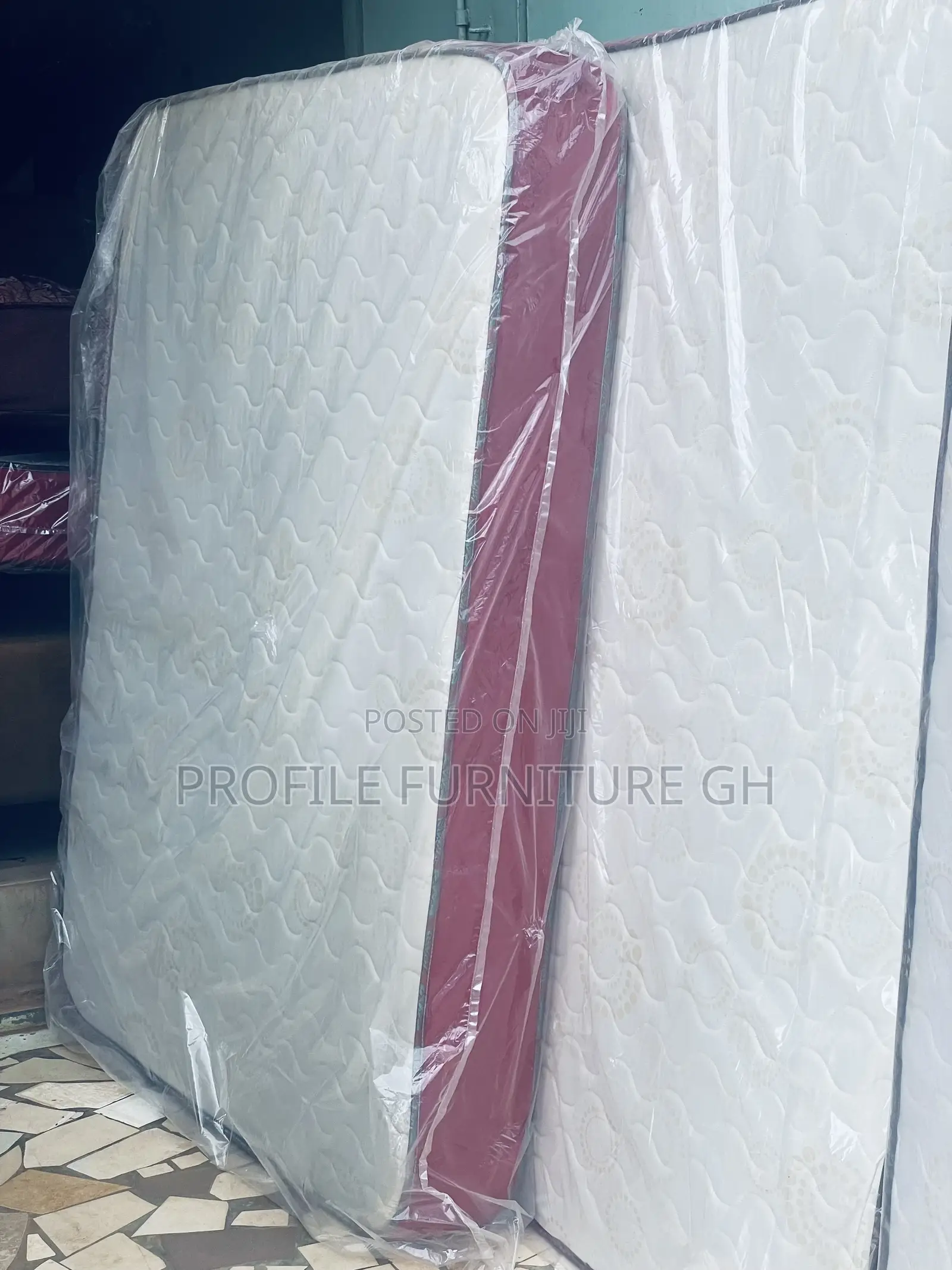 Luxurious Double Mattress (54x75)//Durable And Luxurious