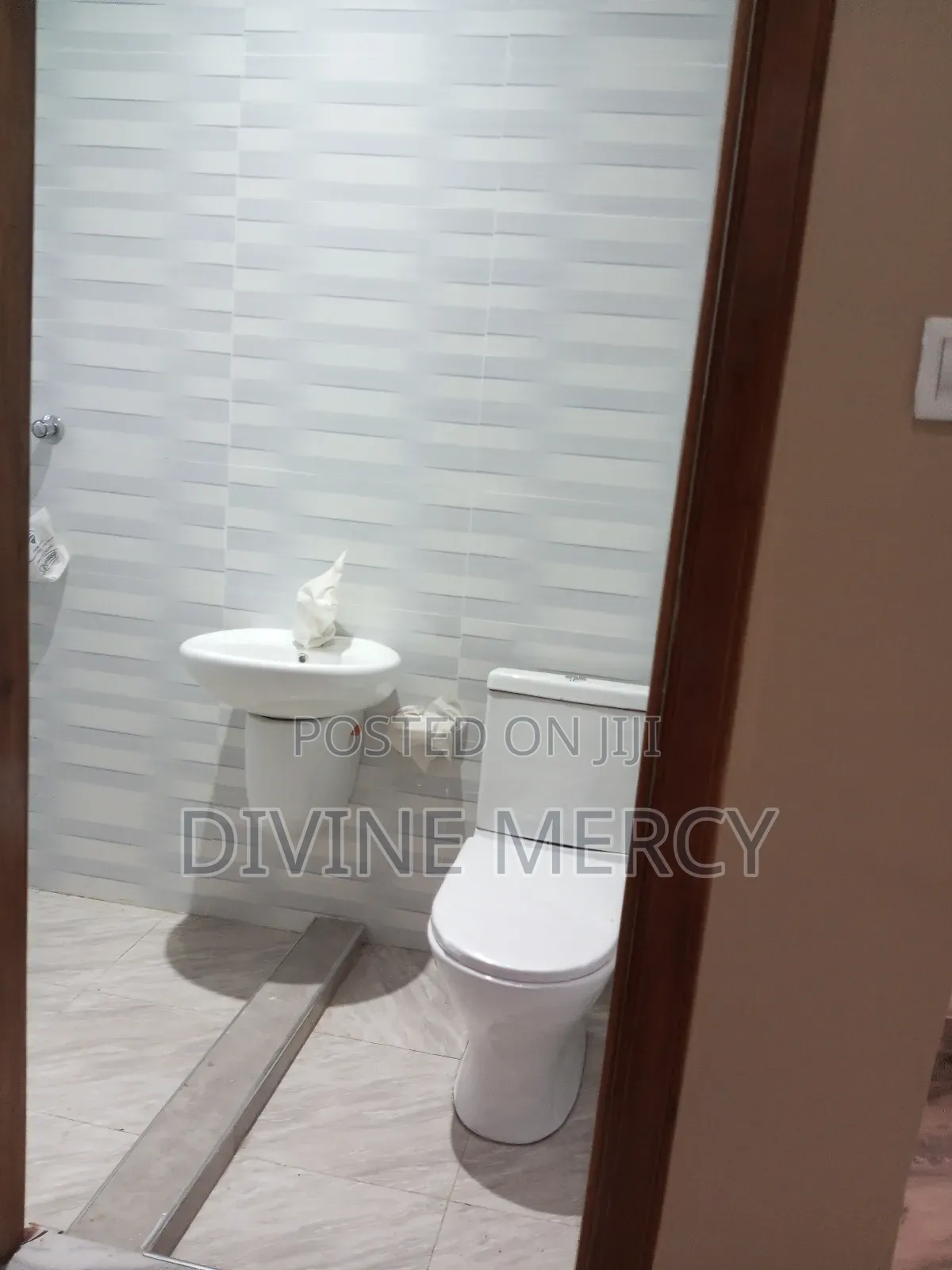 1bdrm Apartment in Tuba, Awutu Senya East Municipal for rent