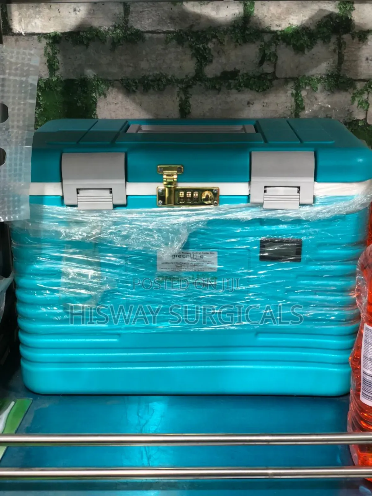 Potable Medical Cooler Box