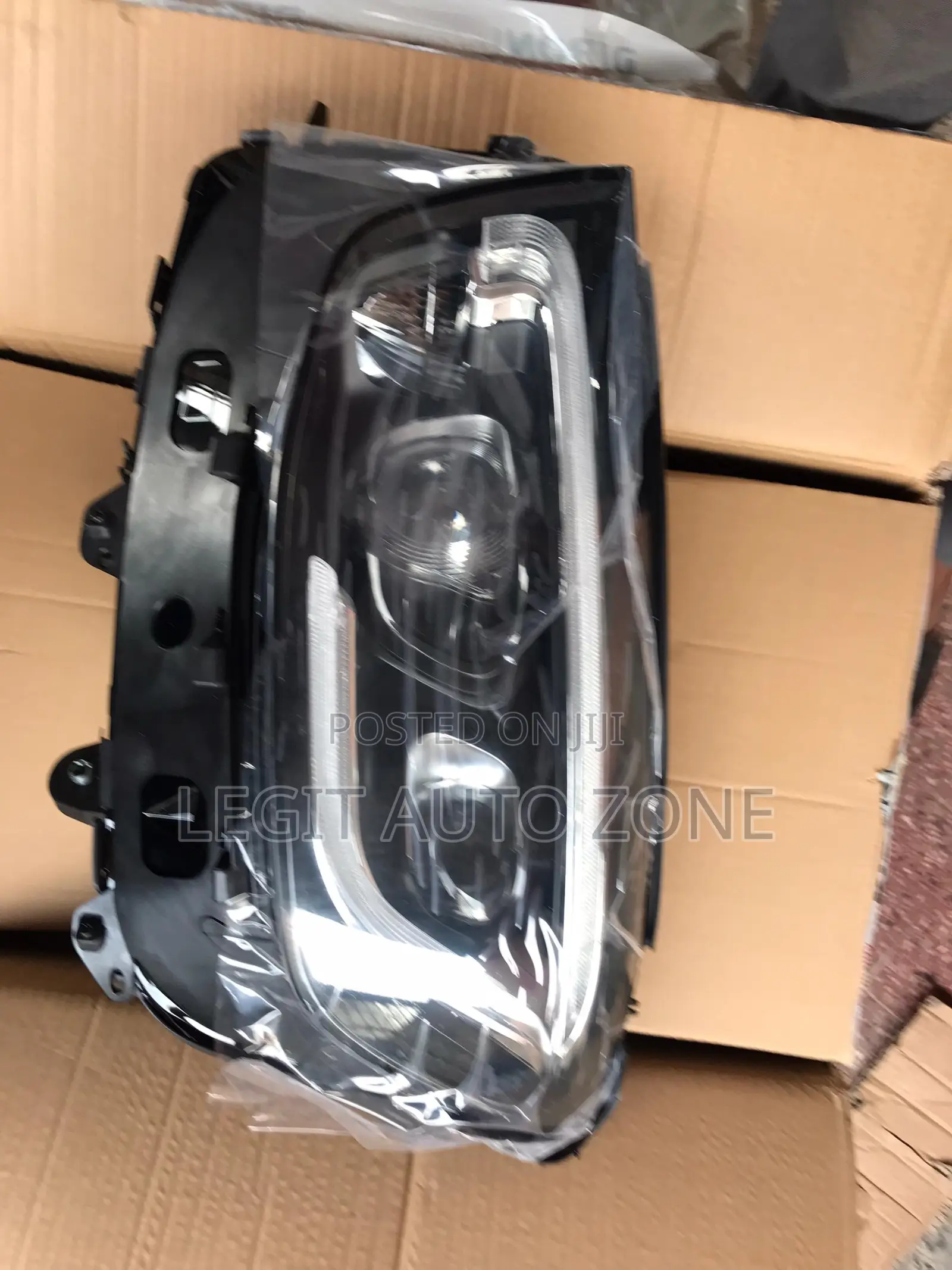 Mercedes Benz GLC 300 Headlight