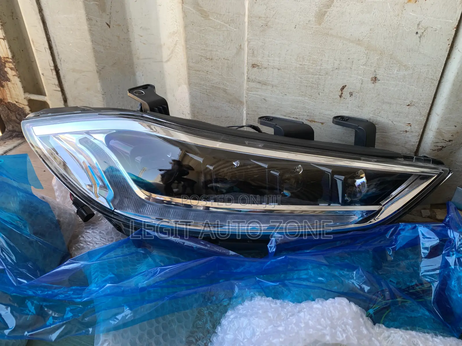 Hyundai Elantra 2017,2018 Spec Headlight / Sports Headlight