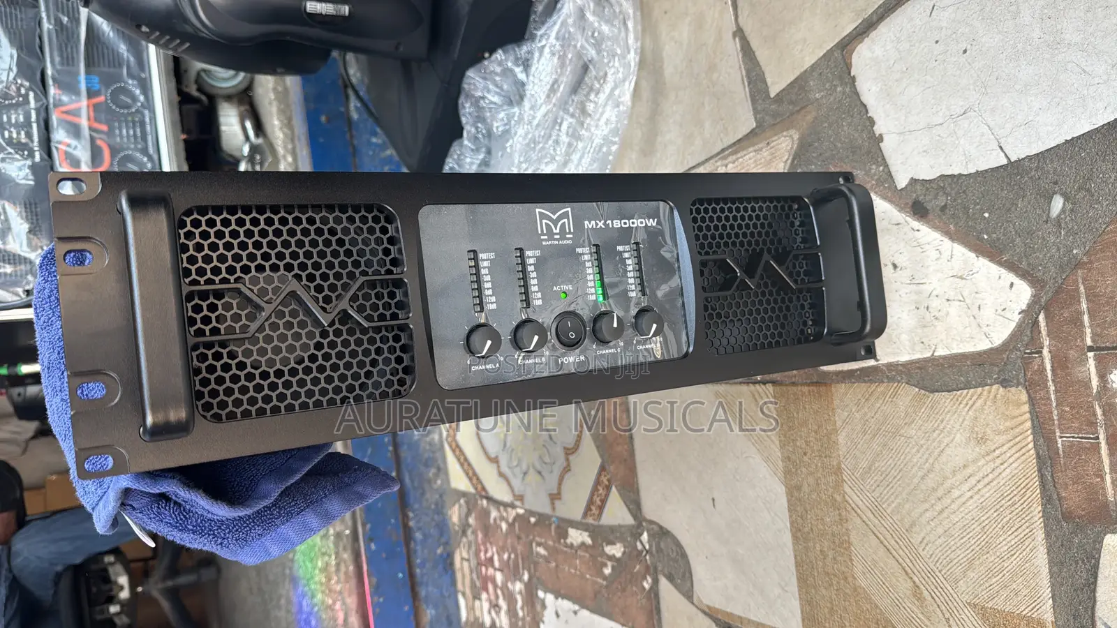 Martin Audio 4 Channel Amp