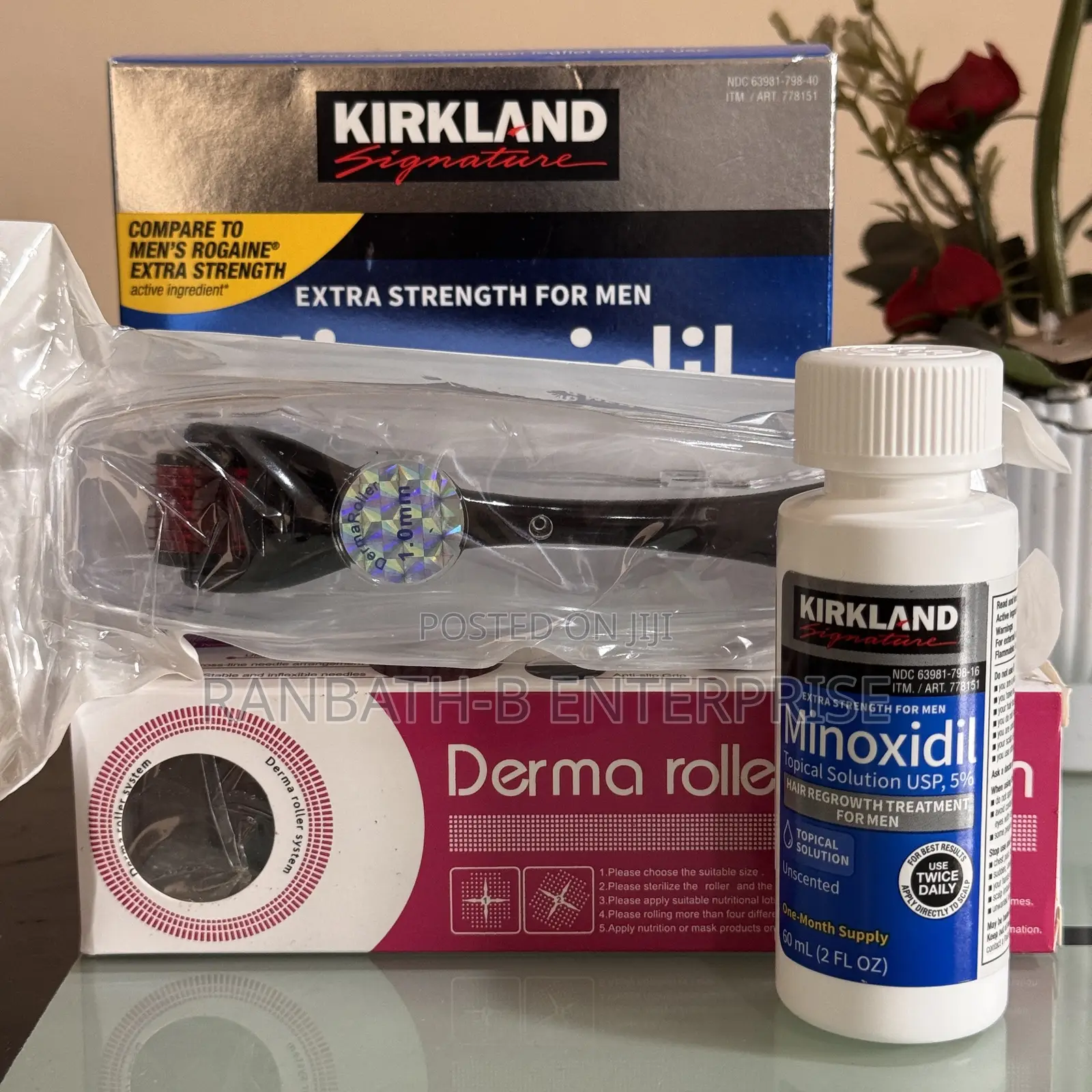 Minoxidil Kirkland Plus Derma Roller Combo