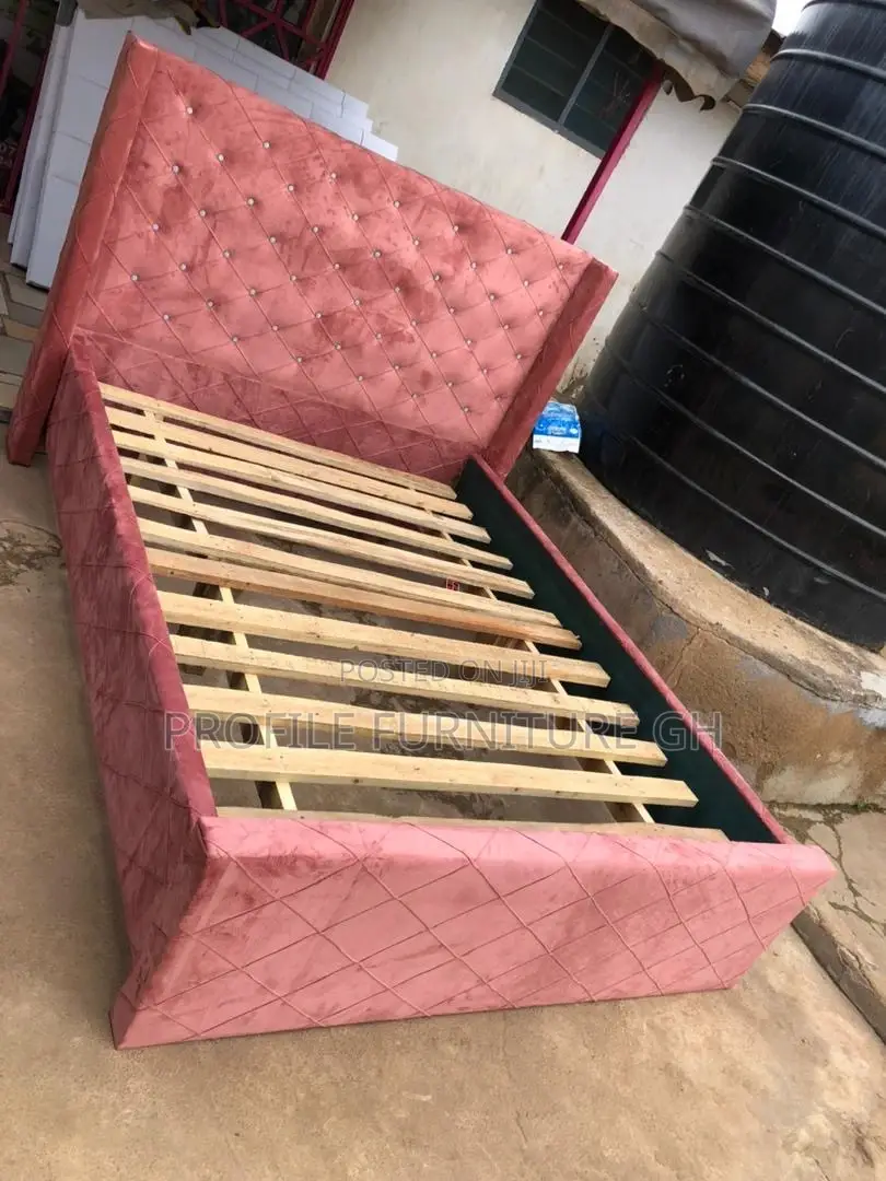 Ladies Bedframe (Double)//Free Delivery