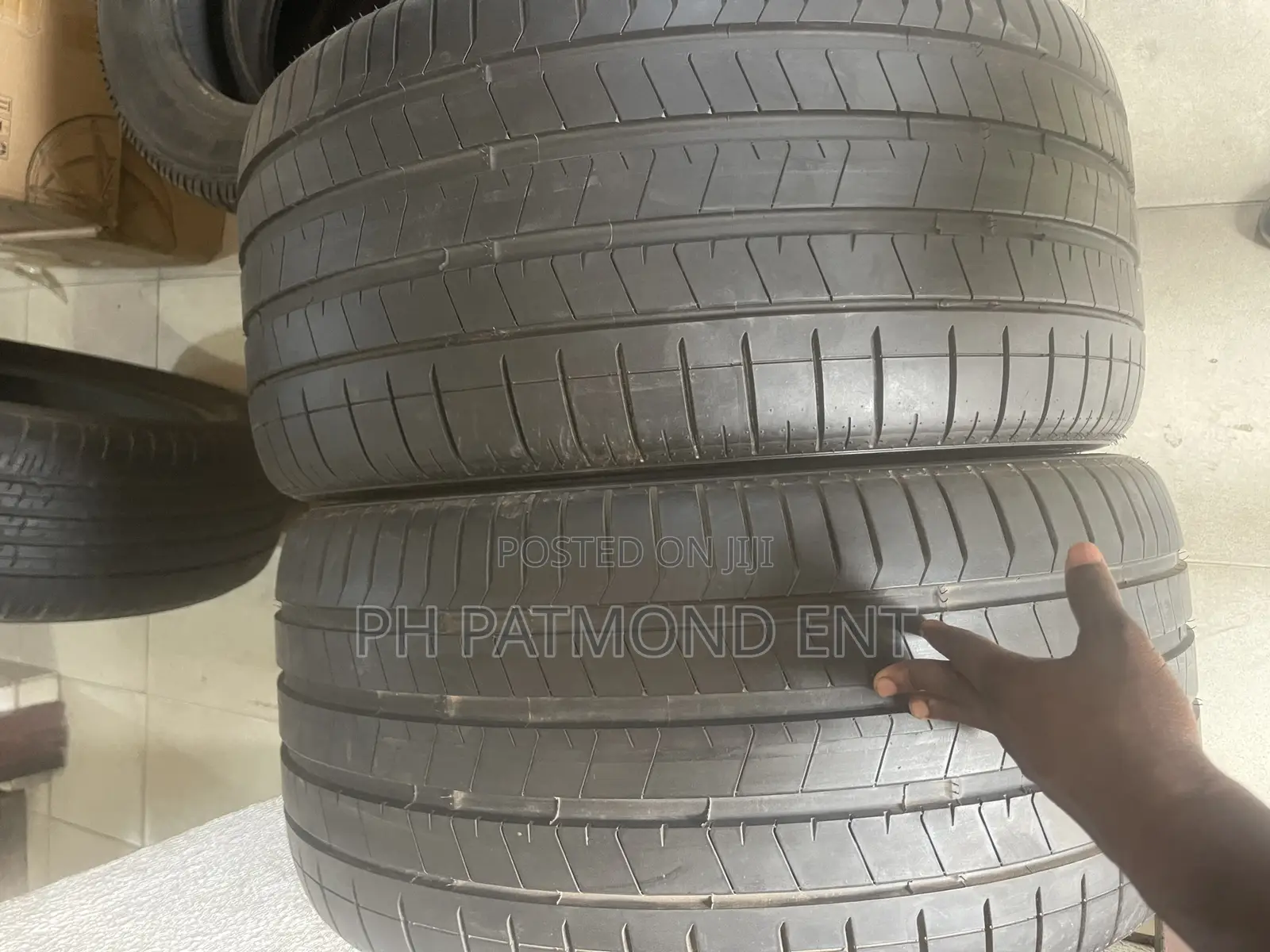 325/35 R23 Fairly Home Used Tyres