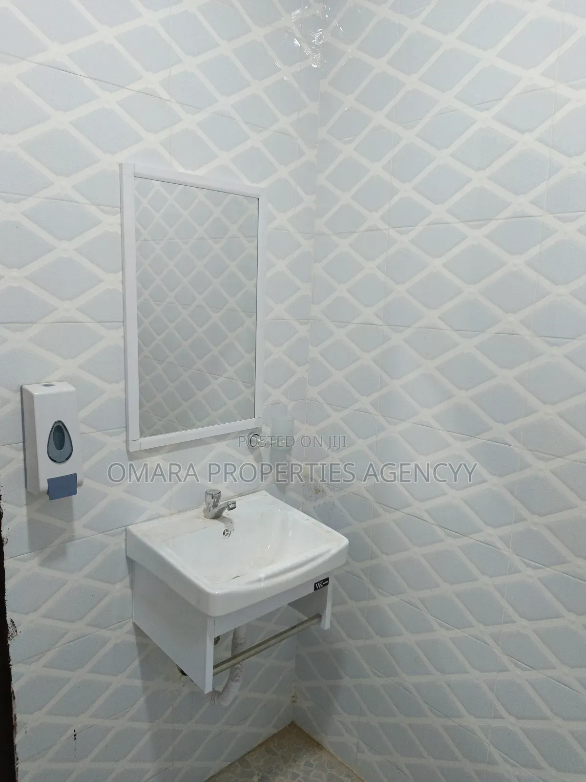 1bdrm Apartment in Adenta, Haatso for rent