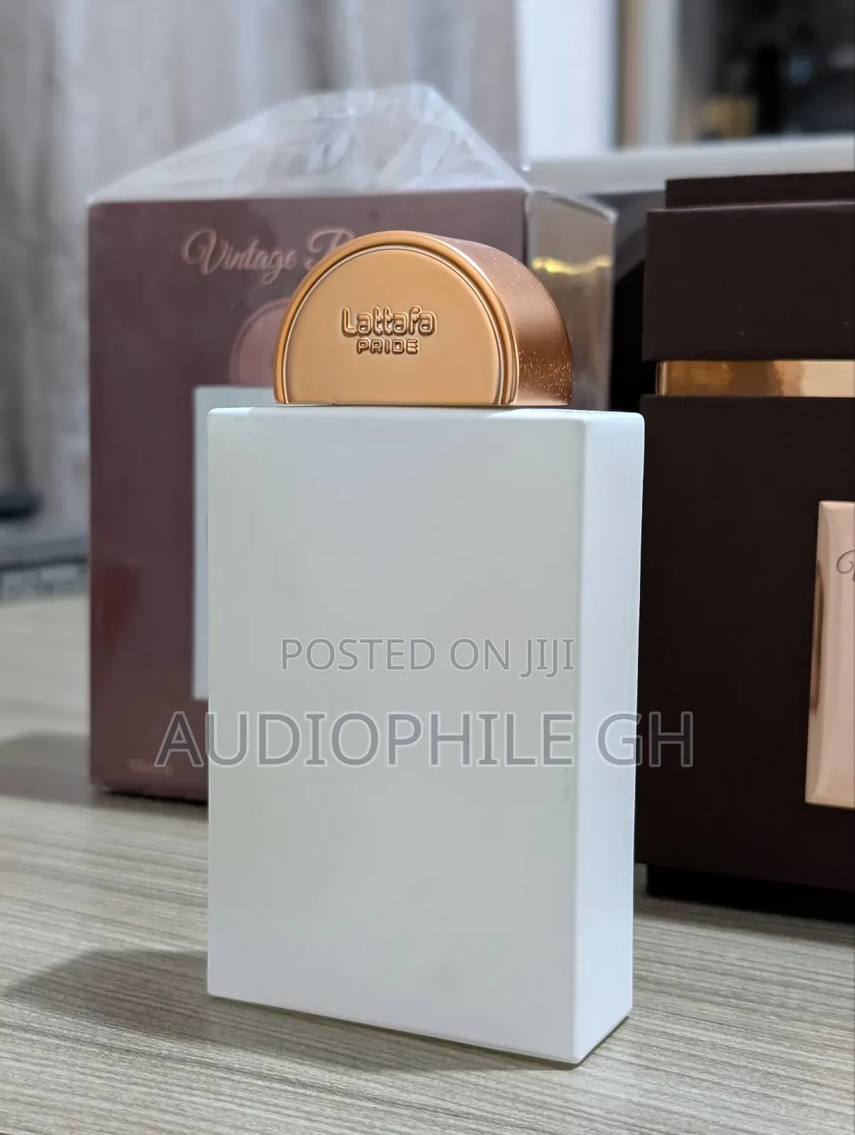 Lattafa Pride Vintage Radio Eau De Parfum 100ml