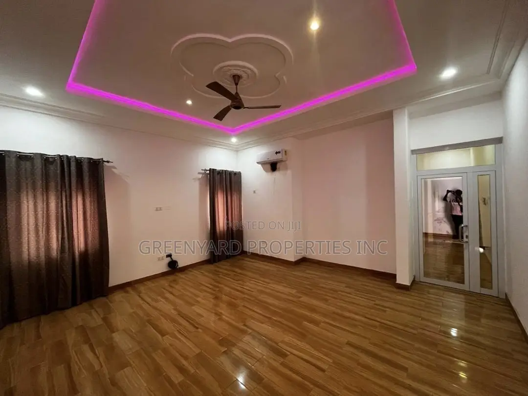 3bdrm House in Oyarifa for sale