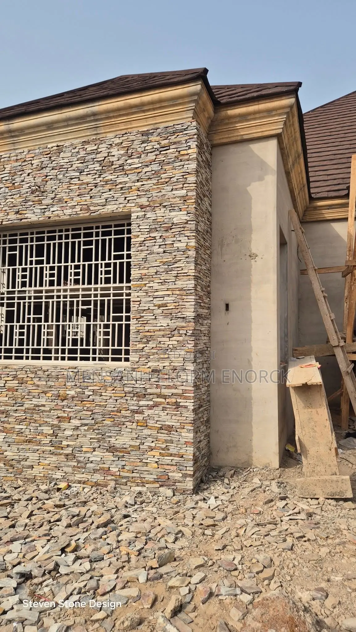 We Are a Good Team Stone Workers , Call Us for Good Service