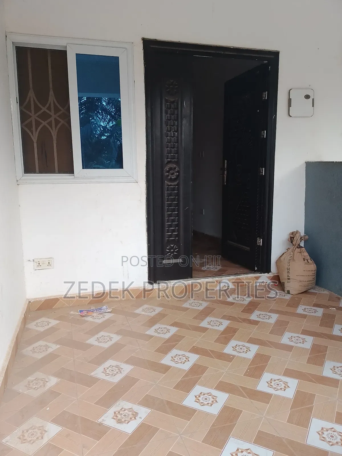 1bdrm Apartment in Kwabennya Acp-Franko, Ga East Municipal for rent