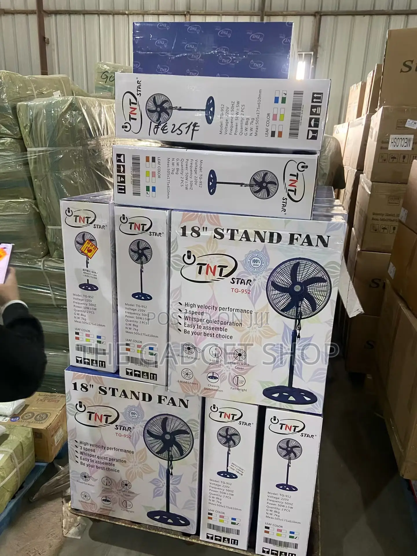 2 in 1 18” Standing Fan