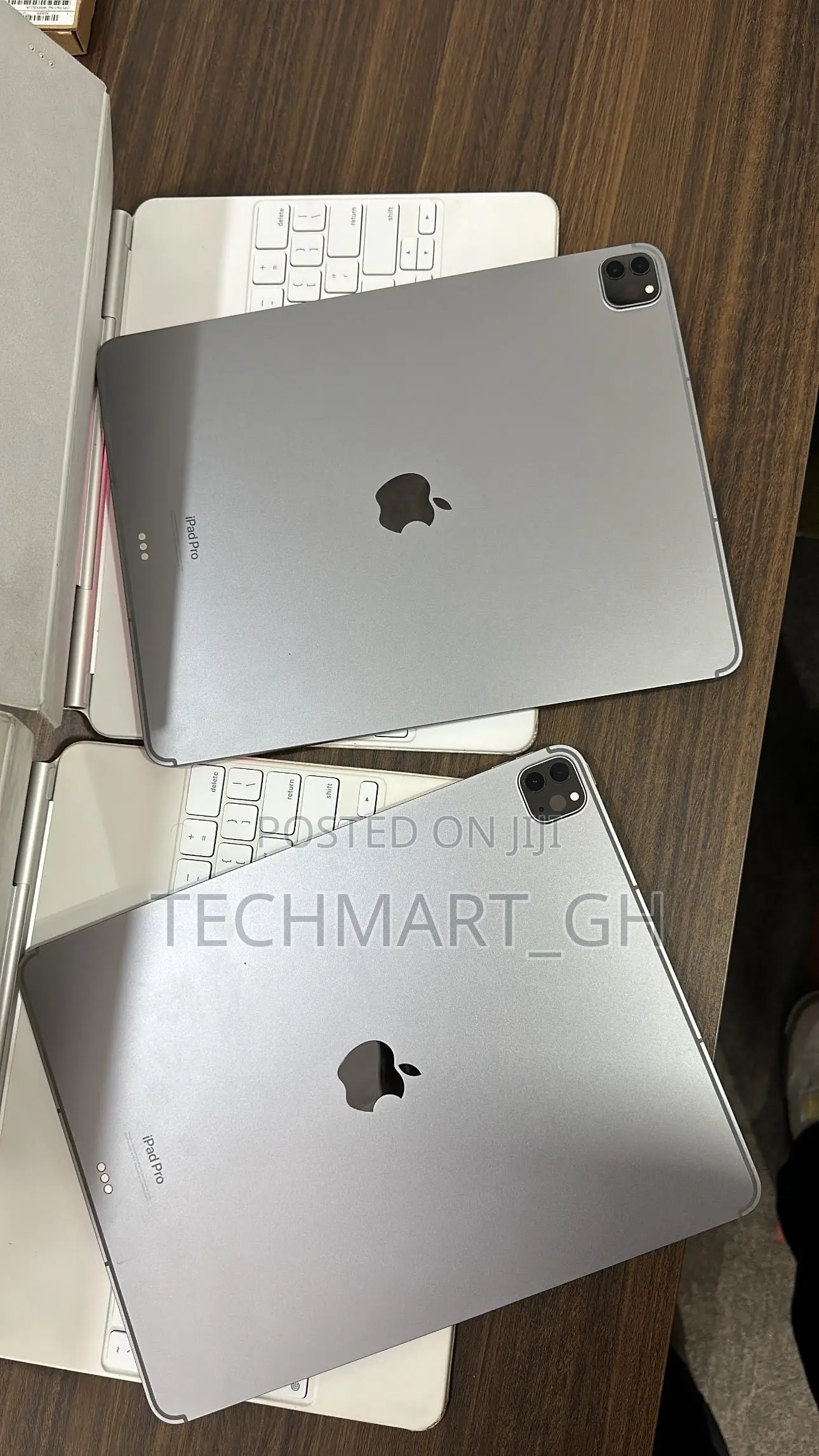 Apple iPad Pro 12.9 (2022) 256 GB Gray